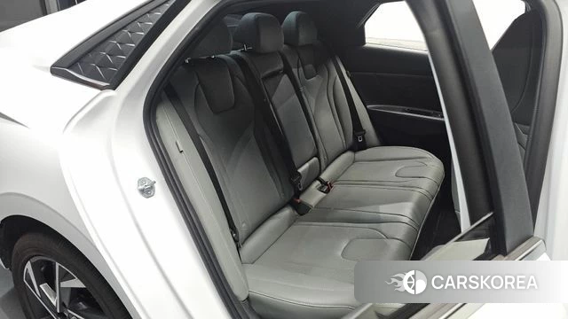 Hyundai The New Avante (CN7) id 4602807 из Кореи 18