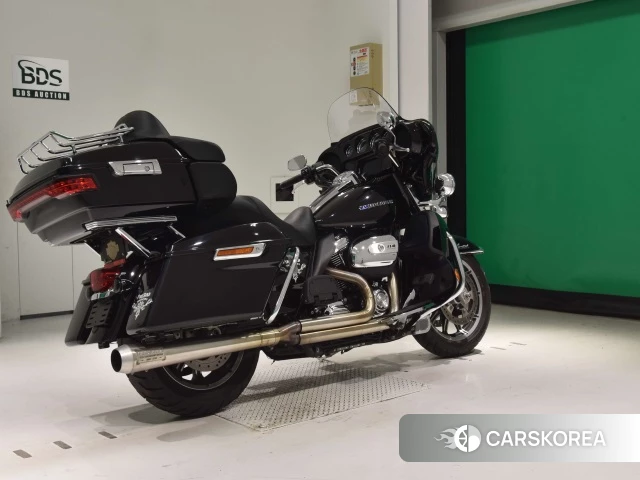 Проданный Harley-Davidson Electra Glide FLHTK1870 2019 из Японии, фото 2