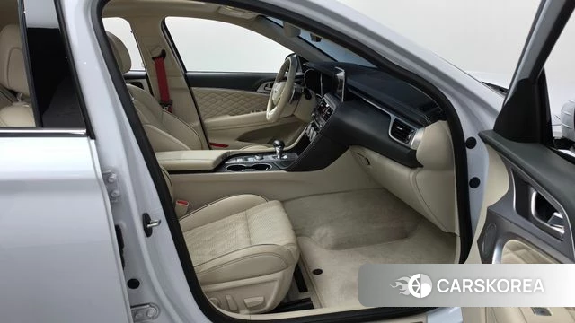 Genesis G70 id 4483386 из Кореи 18