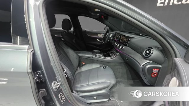 Mercedes-Benz E-Class W213 id 4650718 из Кореи 18