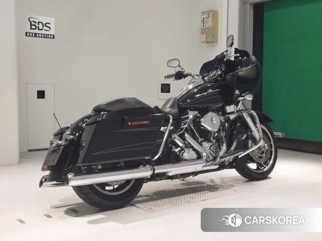 Проданный Harley-Davidson Road Glide FLTRX1690 2013 из Японии, фото 2