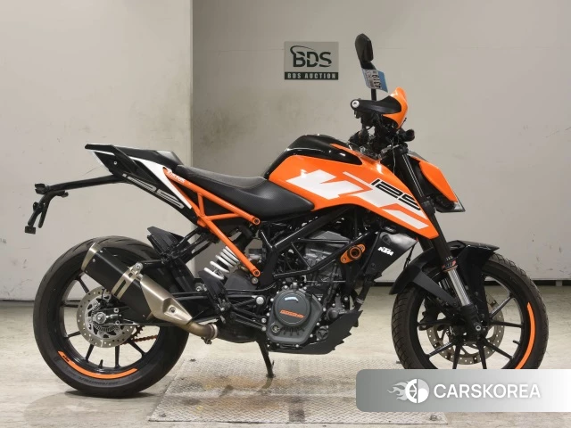 KTM 125 DUKE id 3939652 из Японии 17