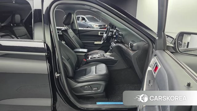 Ford Explorer 6th Generation id 4637354 из Кореи 18