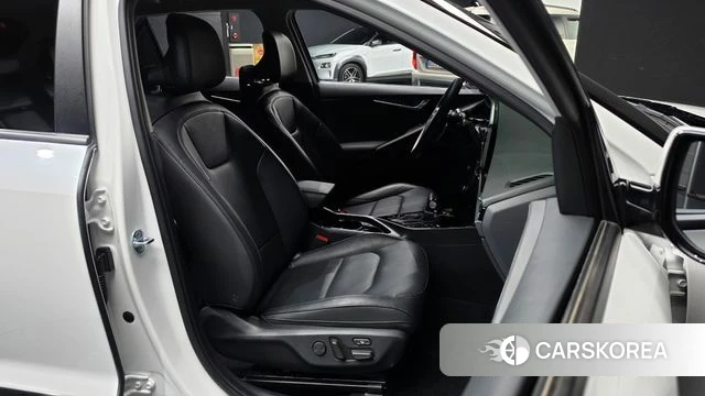 Kia Di Ol Nu Niro id 4534738 из Кореи 18