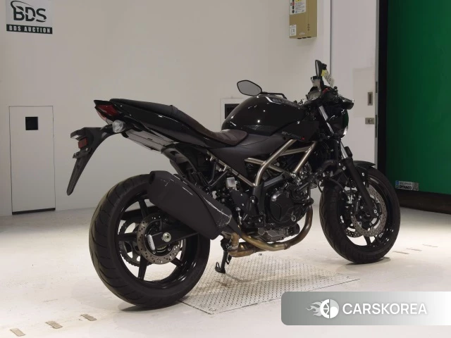 Проданный Suzuki SV650X 2021 из Японии, фото 2