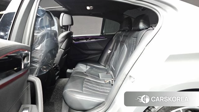 BMW 5 Series (G30) id 4604446 из Кореи 18