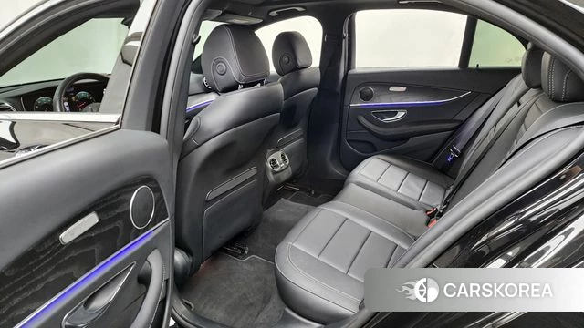 Mercedes-Benz E-Class W213 id 4360632 из Кореи 18