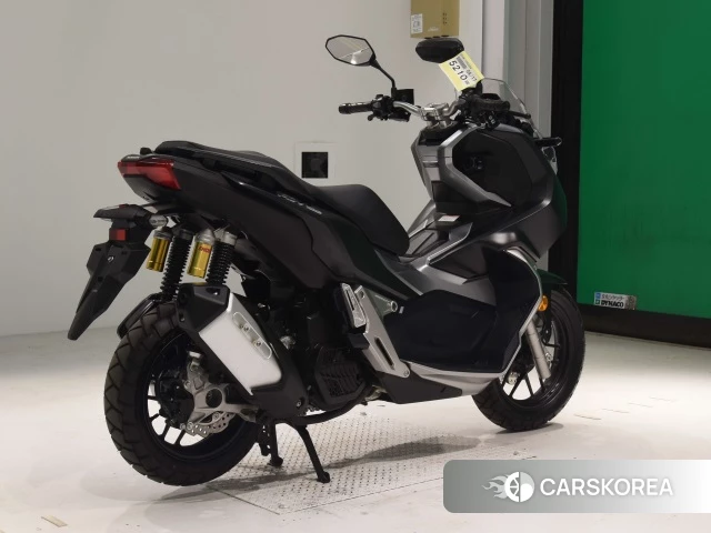 Проданный Honda ADV150 2019 из Японии, фото 2