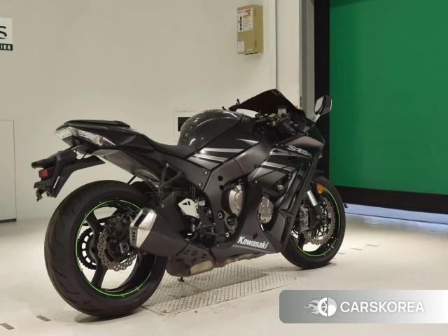 Проданный Kawasaki ZX-10R NINJA ABS 2021 из Японии, фото 2