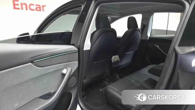 Tesla Model Y id 4862798 из Кореи 18