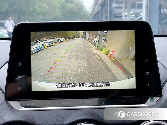 Nissan Xuan Yi id 4290645 из Китая 18