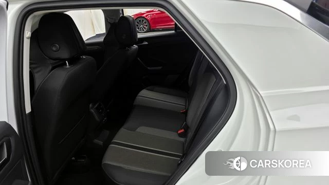 Volkswagen T-Roc id 4376790 из Кореи 18