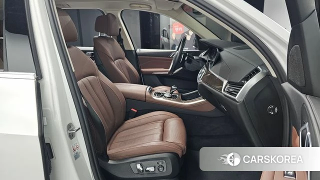 BMW X5 (G05) id 4688438 из Кореи 18