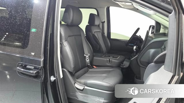 Hyundai Staria id 4560128 из Кореи 18
