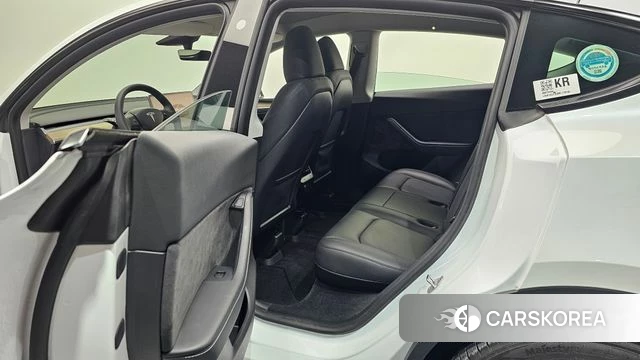 Tesla Model Y id 4442925 из Кореи 18