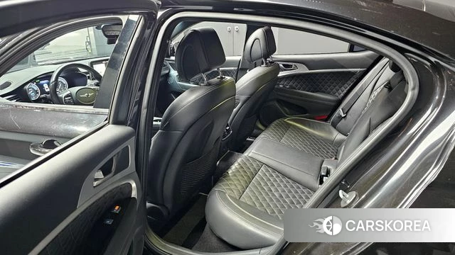 Genesis G70 id 4356846 из Кореи 18