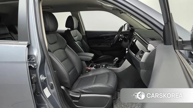 Ssangyong Beautiful Korando id 4464675 из Кореи 18