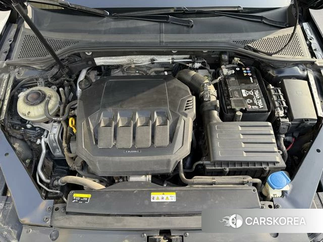 Volkswagen Magotan id 4271606 из Китая 18