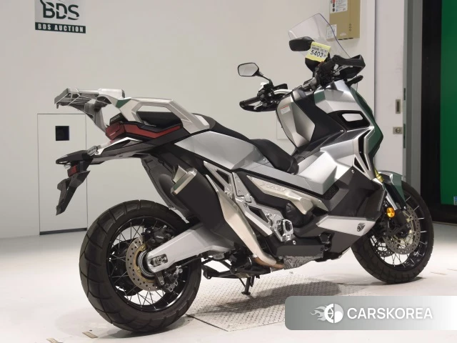 Проданный Honda X-ADV 750 2018 из Японии
