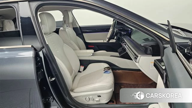 Hyundai Grandeur Hybrid (GN7) id 4401241 из Кореи 18