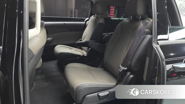 Kia The New Carnival 4th Generation id 4414155 из Кореи 18