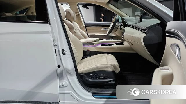 Genesis GV70 id 4753319 из Кореи 18