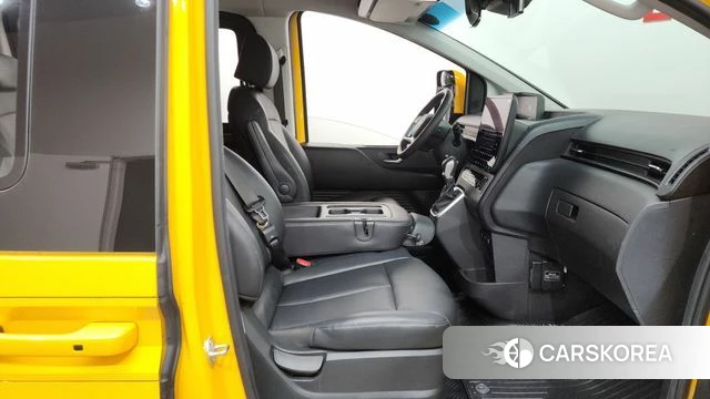 Hyundai Staria id 4612627 из Кореи 18