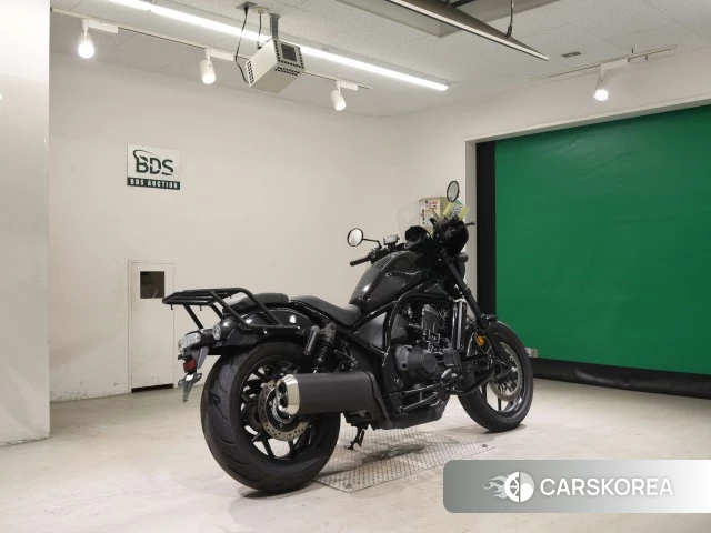 Проданный Honda REBEL 1100 DCT 2022 из Японии, фото 2