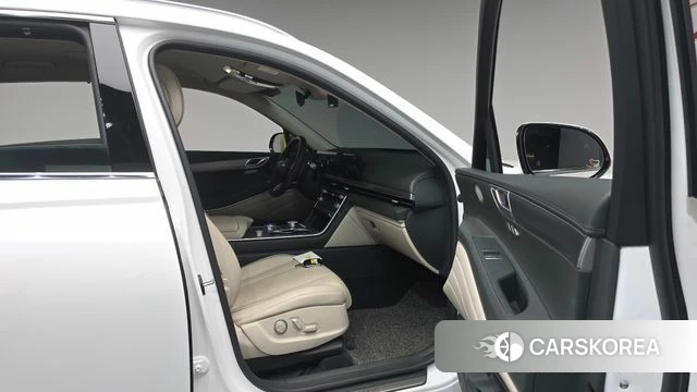 Genesis GV80 id 4904749 из Кореи 18