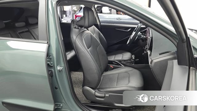 Kia Di Ol Nu Niro id 4645969 из Кореи 18