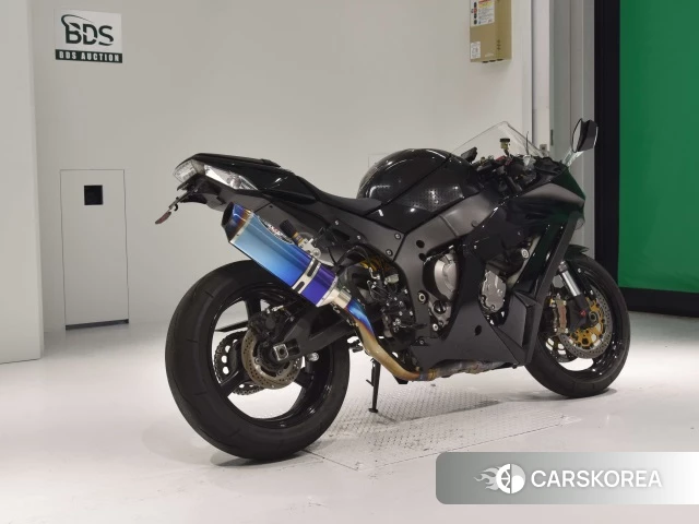 Проданный Kawasaki ZX-10R NINJA 2011 из Японии, фото 2