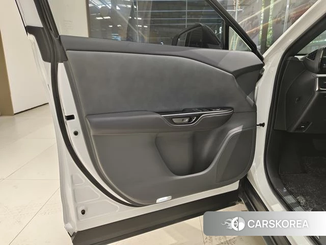 Lexus RZ id 4291463 из Китая 18
