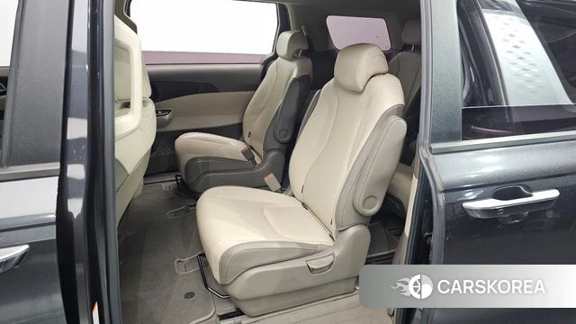 Kia Carnival 4th generation id 4647084 из Кореи 18