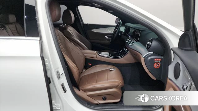 Mercedes-Benz E-Class W213 id 4383804 из Кореи 18