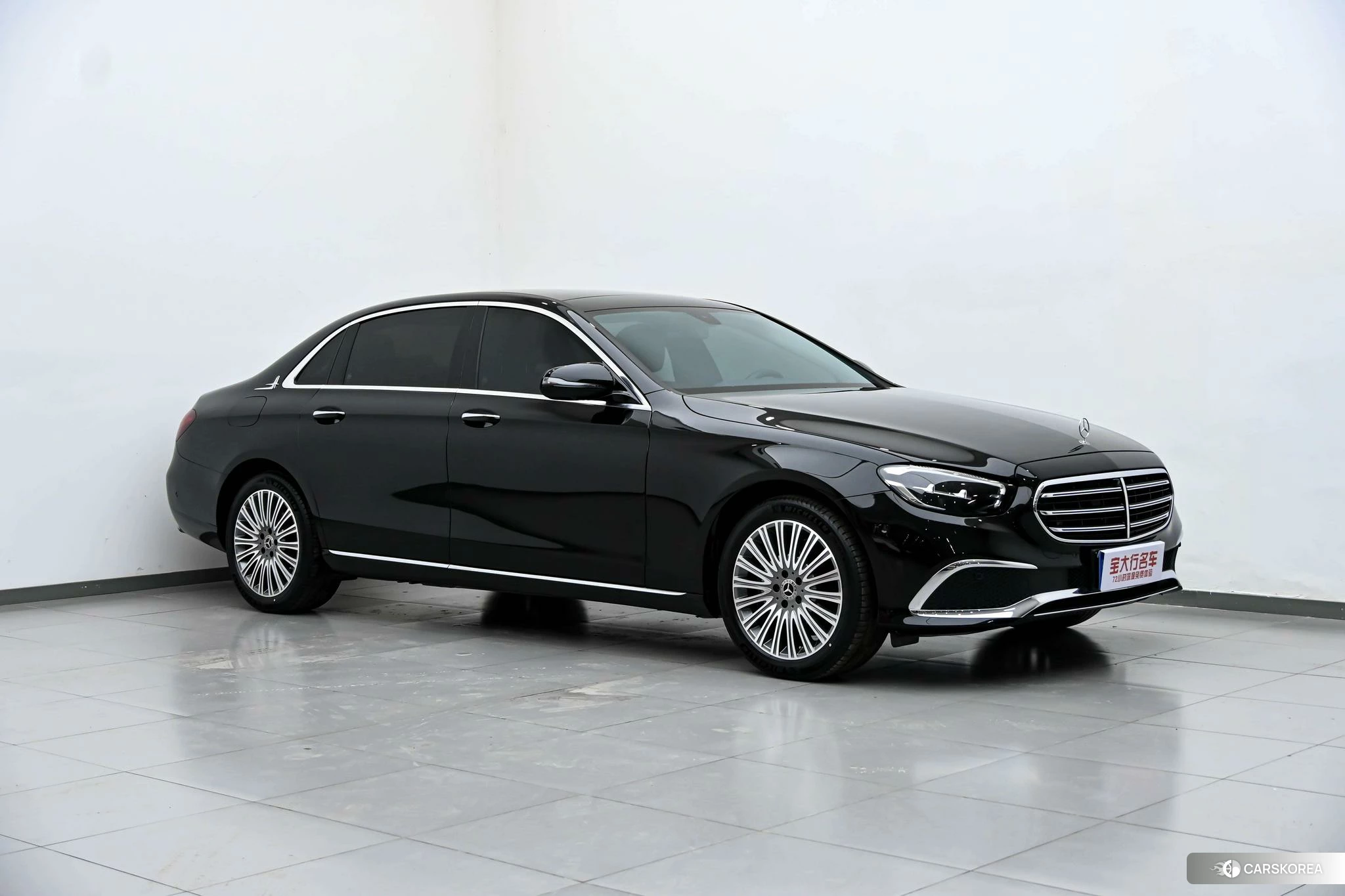 Mercedes-Benz E-class id 4487373 из Китая 18