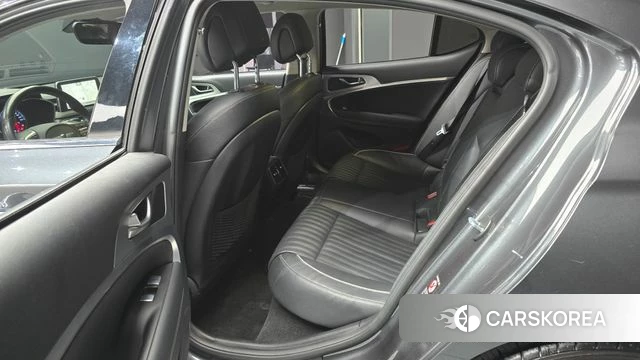 Genesis G70 id 4345800 из Кореи 18
