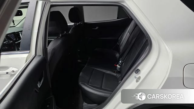Kia Stonic id 4882548 из Кореи 18