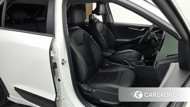 Kia Di Ol Nu Niro id 4707121 из Кореи 18