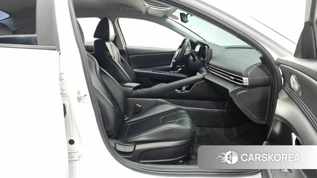 Hyundai Avante Hybrid (CN7) id 4541386 из Кореи 18