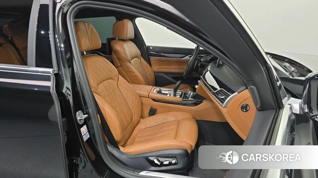 BMW 7 Series (G11) id 4736492 из Кореи 18