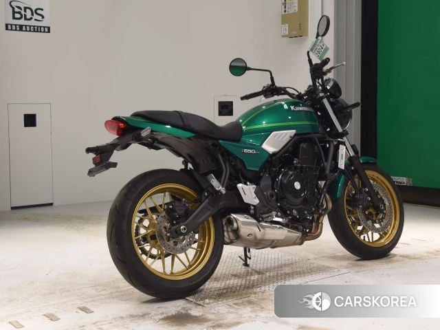 Проданный Kawasaki Z650RS 2023 из Японии, фото 2