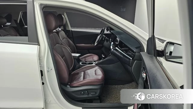 Kia The New Niro id 4330644 из Кореи 18