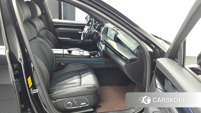 Genesis G90 (RS4) id 4640897 из Кореи 18