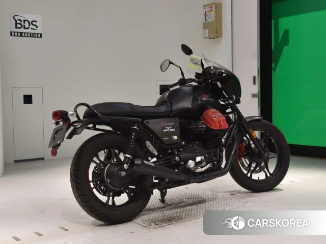 Проданный MOTO GUZZI V7 id 4162437 из Японии, фото 2