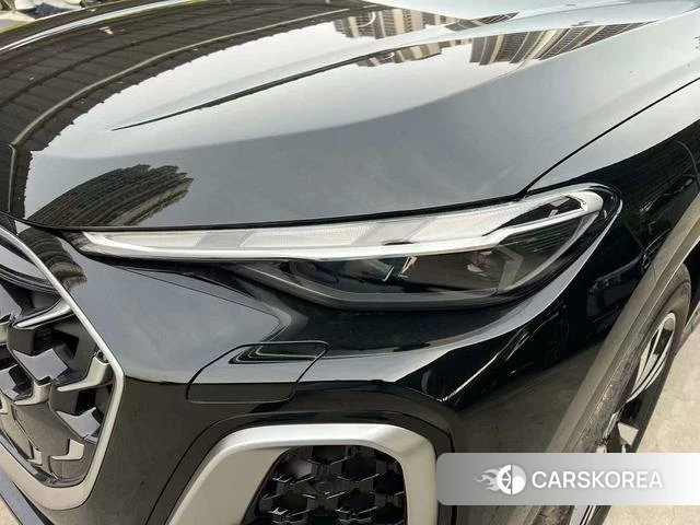 Audi Q5L id 4236167 из Китая 18