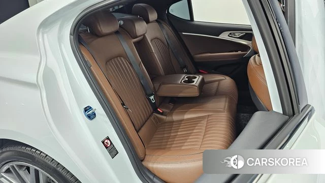 Genesis G70 id 4310928 из Кореи 18