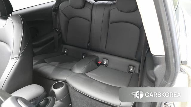 Mini Cooper id 4625952 из Кореи 18