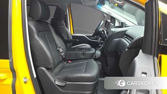 Hyundai Staria id 4635138 из Кореи 18