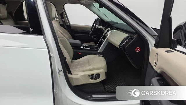 Land Rover Discovery 5 id 4325261 из Кореи 18