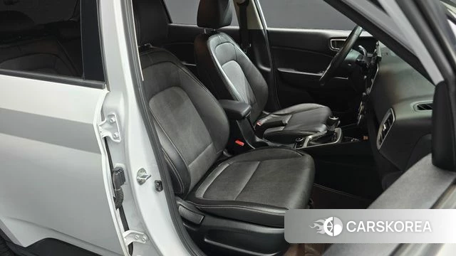 Hyundai Venue id 4471198 из Кореи 18